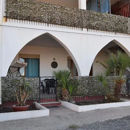 Apartament Harbour In Sardegna La Caletta